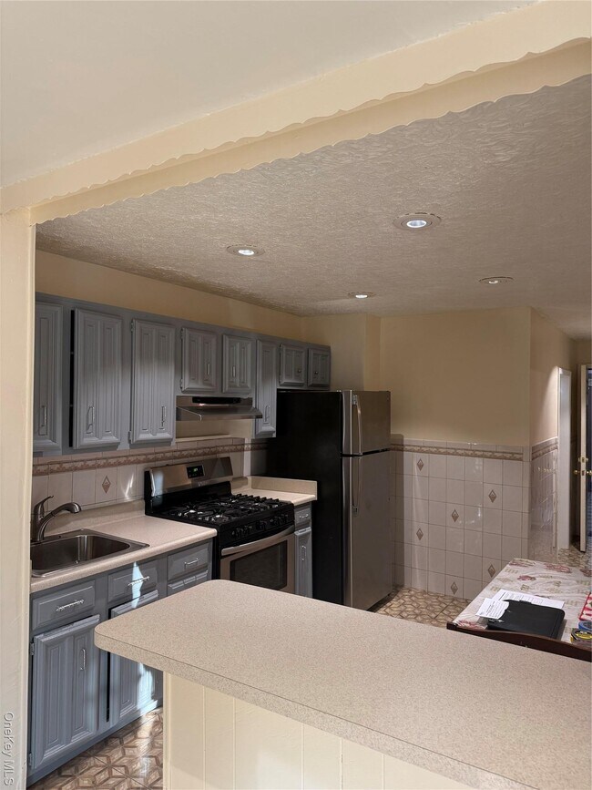 Building Photo - 101 Buena Vista Ave