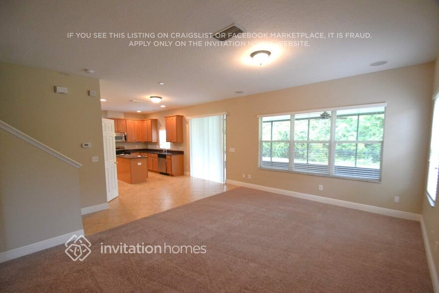 Building Photo - 11140 Creek Haven Dr