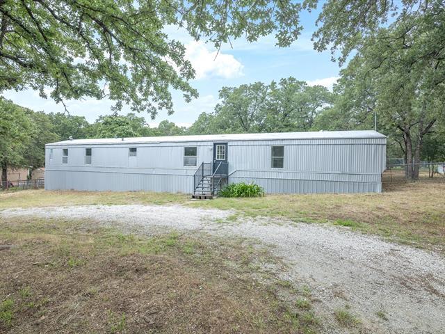 Building Photo - 146 Deerwood Ln