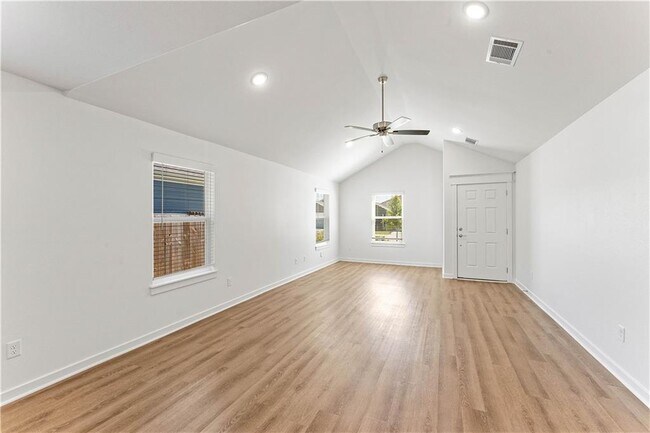 Building Photo - 5895 W Holdcroft Dr