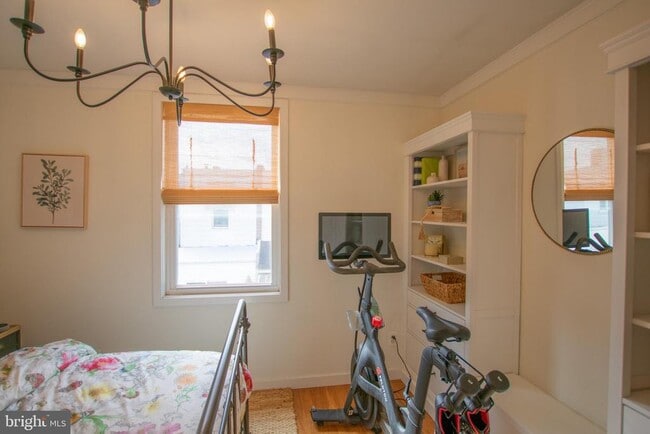 Building Photo - 140 Mercy St