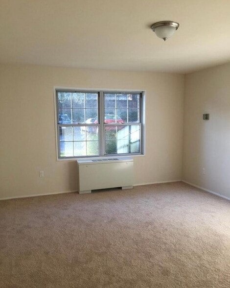 Building Photo - 5301 Westbard Cir