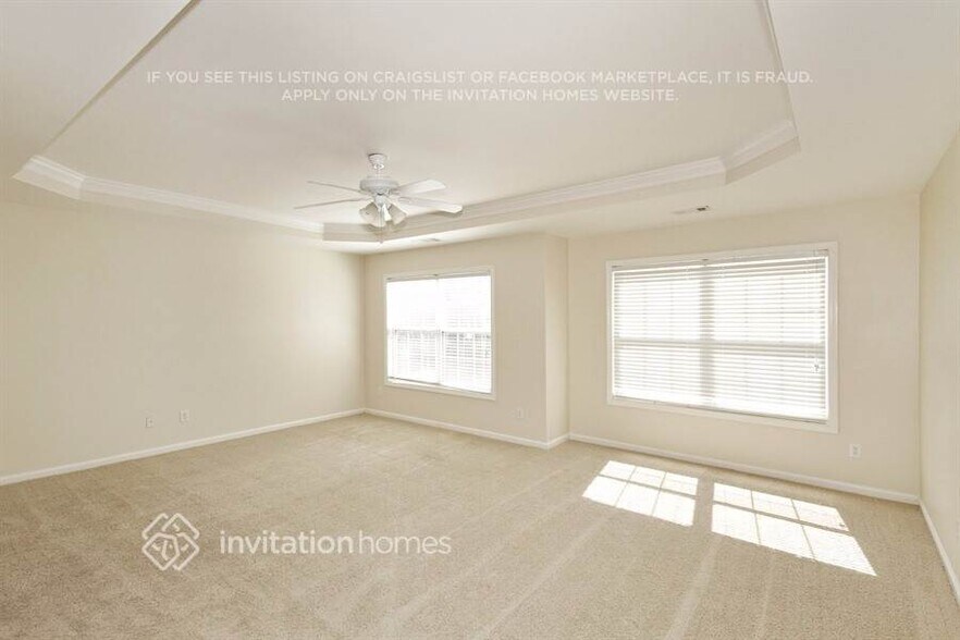 Building Photo - 7120 Thoreau Cir