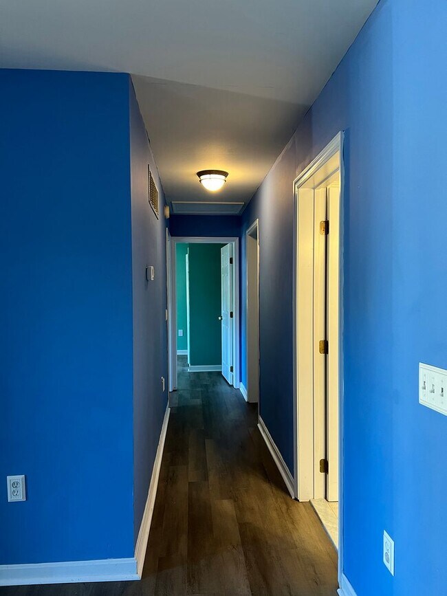 Building Photo - YEAR-ROUND - UNFURNISHED - SINGLE FAMILY - LEWES