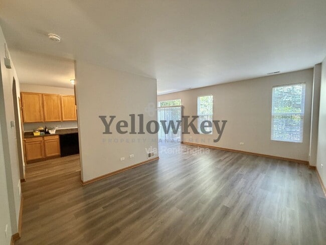 Building Photo - 4933 Courtland Cir