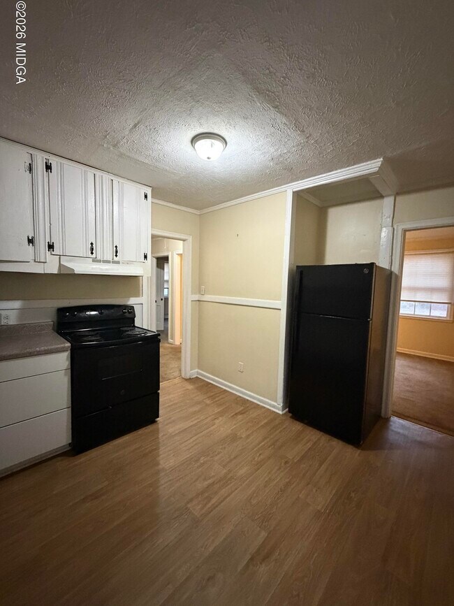 Building Photo - 3222 W Mary Dr