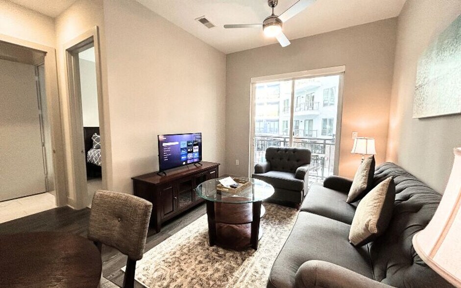 Building Photo - 3158 Stillhouse Creek Dr