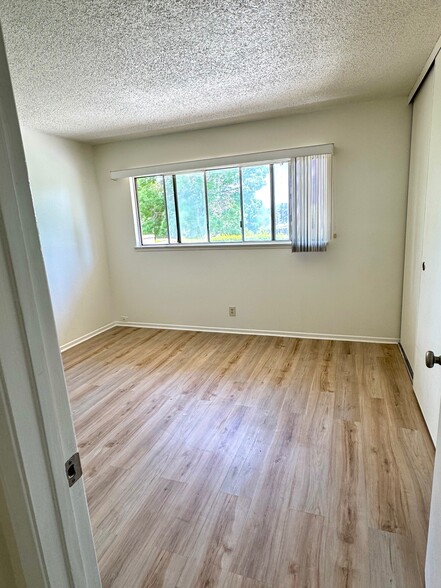 Building Photo - 14305 Augusta Dr