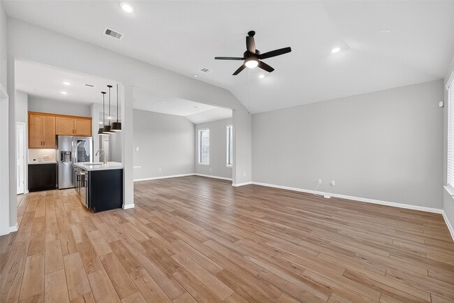 Building Photo - 27306 Ky Cv Ct