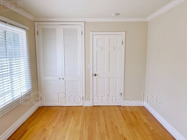 Building Photo - 10951 Massachusetts Ave