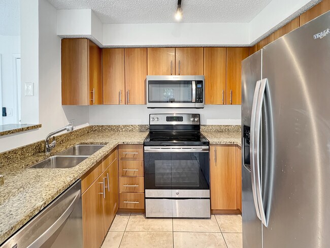 Building Photo - 1011 Crystal Way