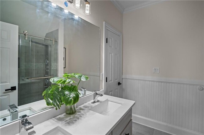 Building Photo - 8630 Moor Park Run