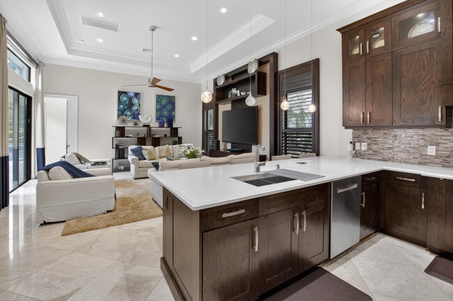 Building Photo - 8920 Sydney Harbor Cir