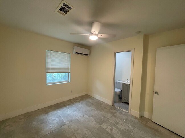Building Photo - 2194 Ponce De Leon Cir