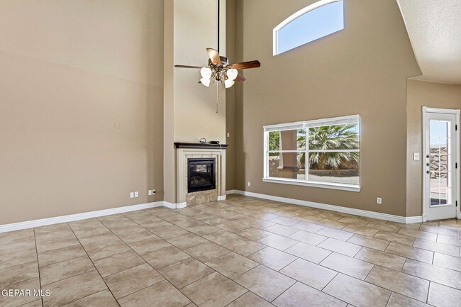 Building Photo - 3727 Grand Bahamas Dr