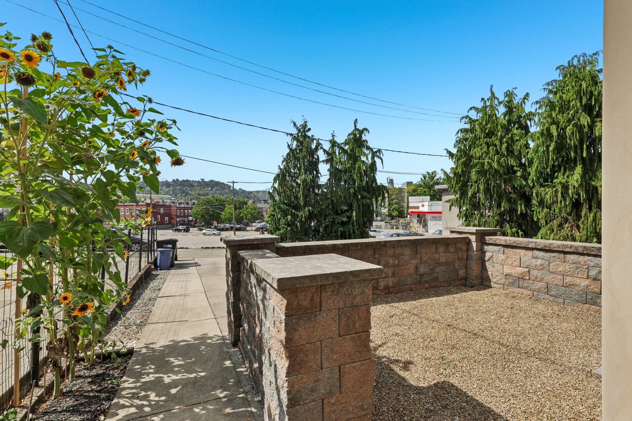 Patio - 4723 Butler St