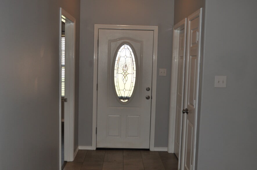 Front door - 705 Katy Ln
