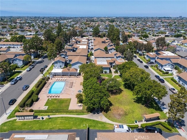 Building Photo - 9552 Bickley Dr
