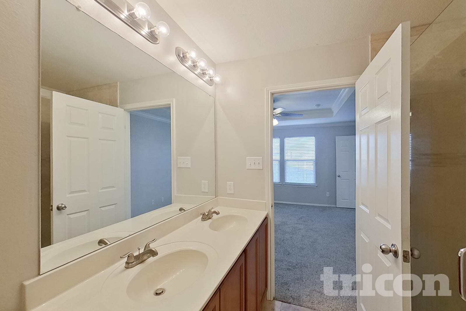 Building Photo - 1500 Abby Creek Dr