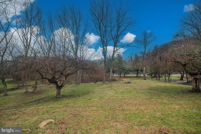 Building Photo - 202 Baltimore Pike