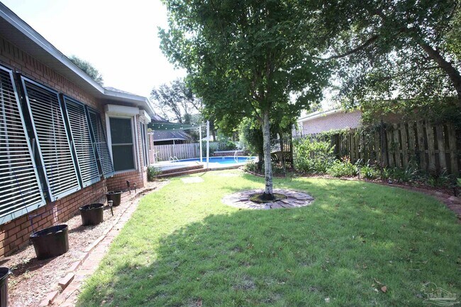 Building Photo - 4025 Teal Way