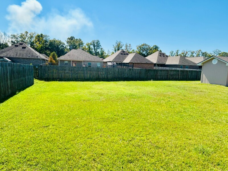 Building Photo - 4739 Viola Farms Dr