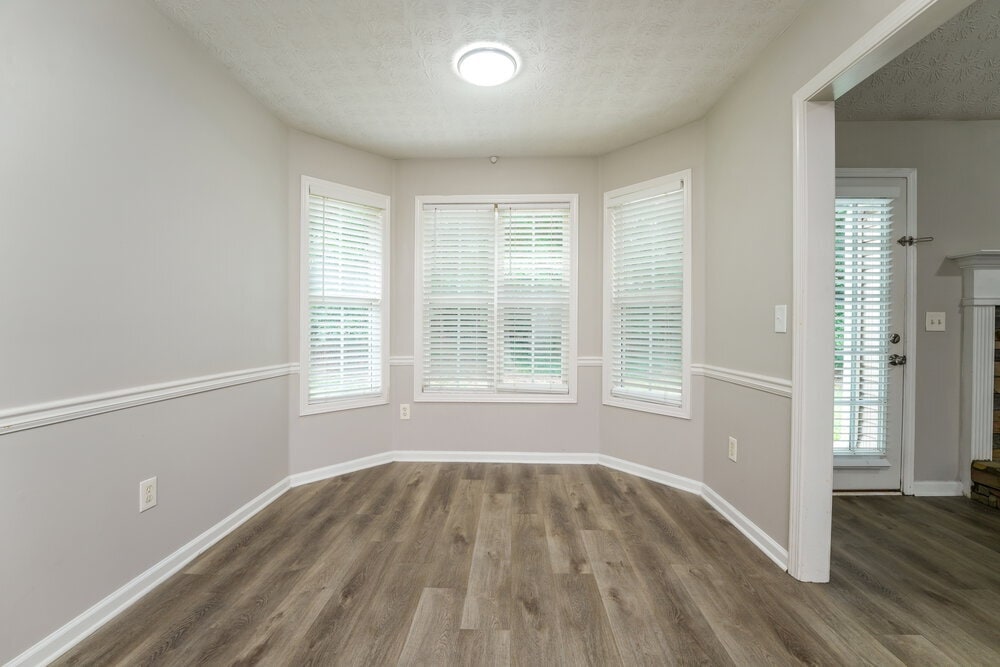 Building Photo - 663 Stonecrest Dr