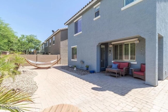 Building Photo - Luxurious 5BR Home in Award-Winning Power ...