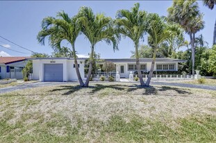Building Photo - 2041 Coral Reef Dr