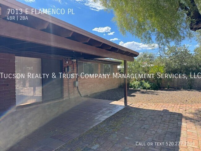 Building Photo - 7013 Flamenco Pl