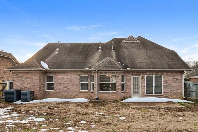 Building Photo - 1456 Albon Dr