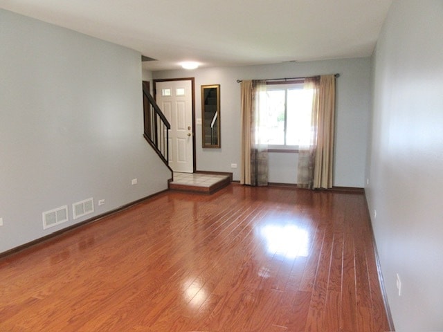 Building Photo - 525 Commanche Trl
