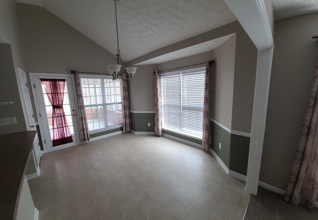 Building Photo - 9016 Scottsdale Ct