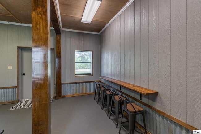 Building Photo - 2116 Bayou Darbonne Dr