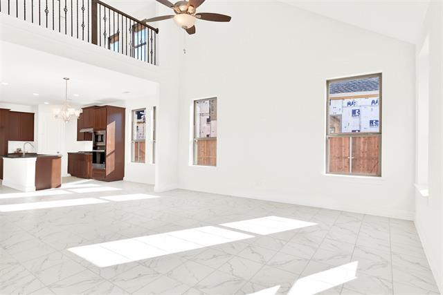 Building Photo - 2414 Thavie St