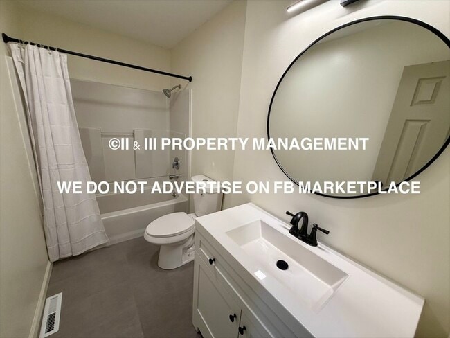 Building Photo - 816 S Montclaire Dr