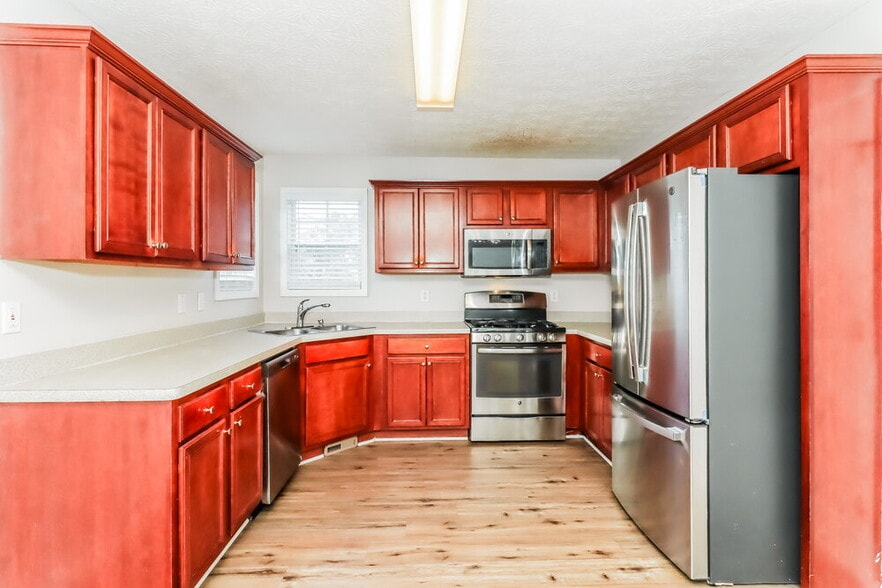 Building Photo - 106 Providence Way