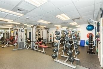 Building Photo - 44 Washington St