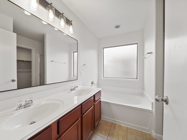 Building Photo - 21354 Beacon Springs Lane