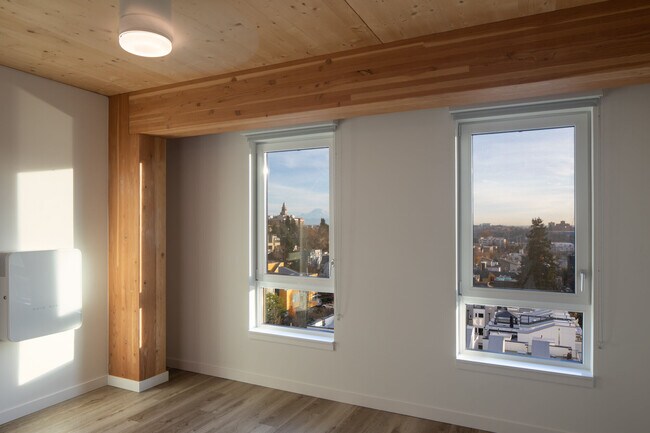 Building Photo - Heartwood