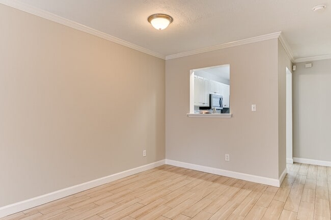 Building Photo - 4680 Brookwood Ln