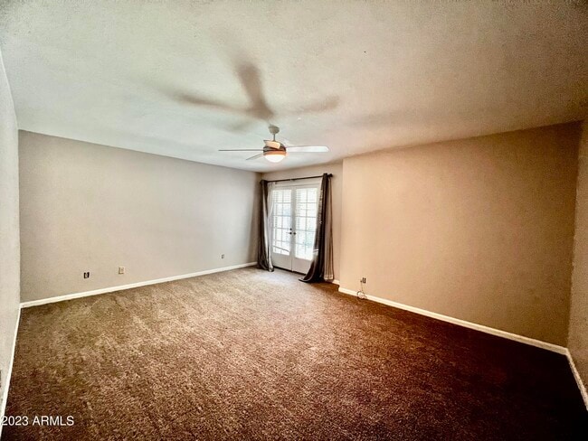 Building Photo - 7228 E Buena Terra Way