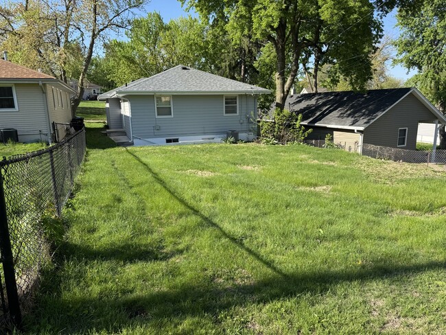Building Photo - Charming Midtown 3BR Near Benson & UNO for...