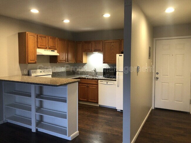 Building Photo - 8330 Zuni St