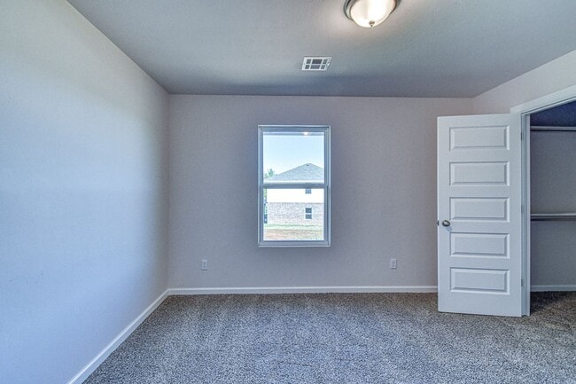 Building Photo - Brand New Construction!  Lawn care included!