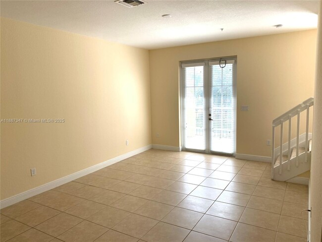 Building Photo - 1044 SW 147th Ave
