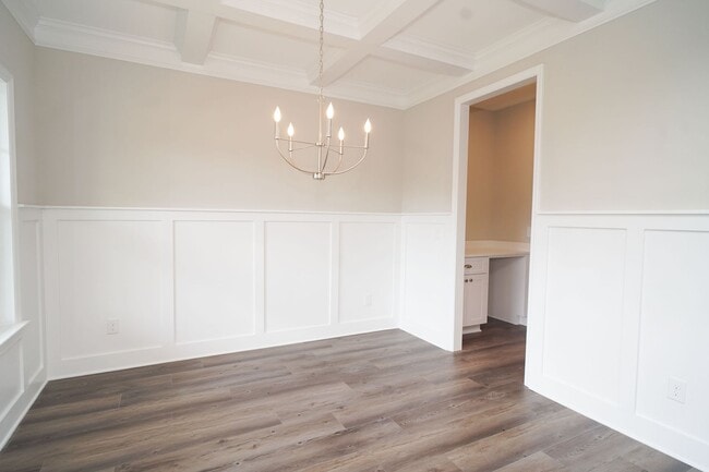 Building Photo - Beautiful 5 / 3 home in John's Landing!  Ask about our 2-year lease promotion!