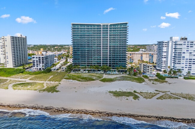 Building Photo - 900 N Ocean Blvd