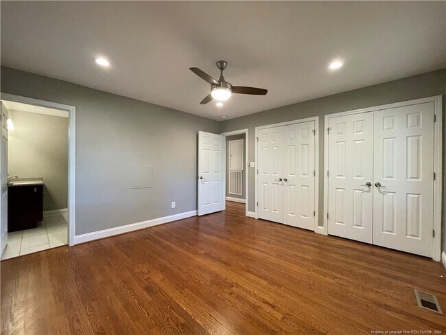 Building Photo - 445 Mcphee Dr