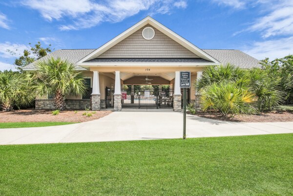 Building Photo - 127 Pine View Crossing